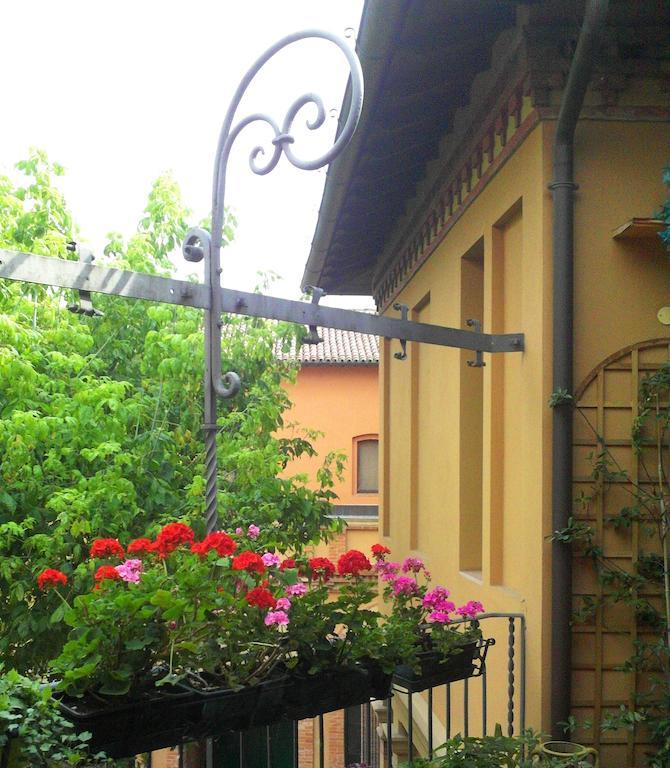 Il Giardino Segreto Bed & Breakfast Imola Exterior foto